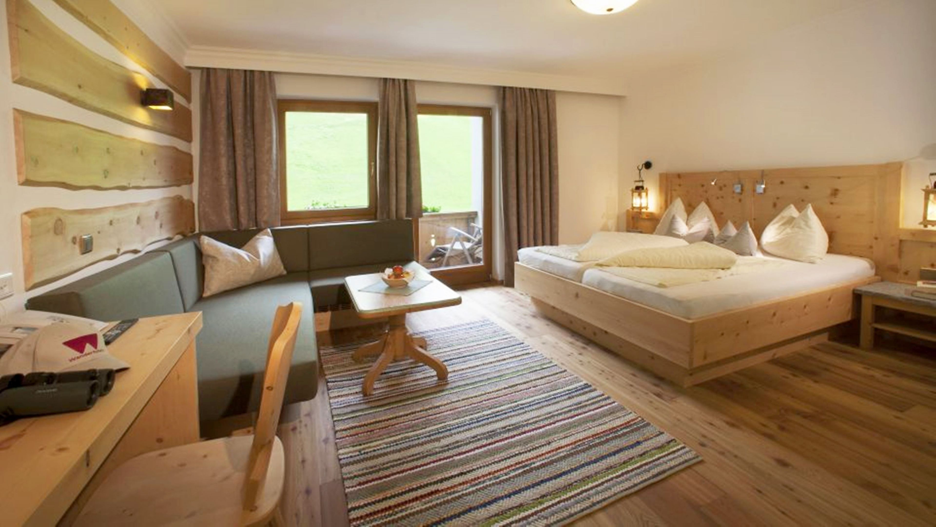 in-room safe, soundproofing, rollaway beds, free wifi