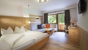 ルーム ("Sonnenzimmer") | セーフティボックス (室内)、防音設備、可動式ベッド、WiFi (無料)