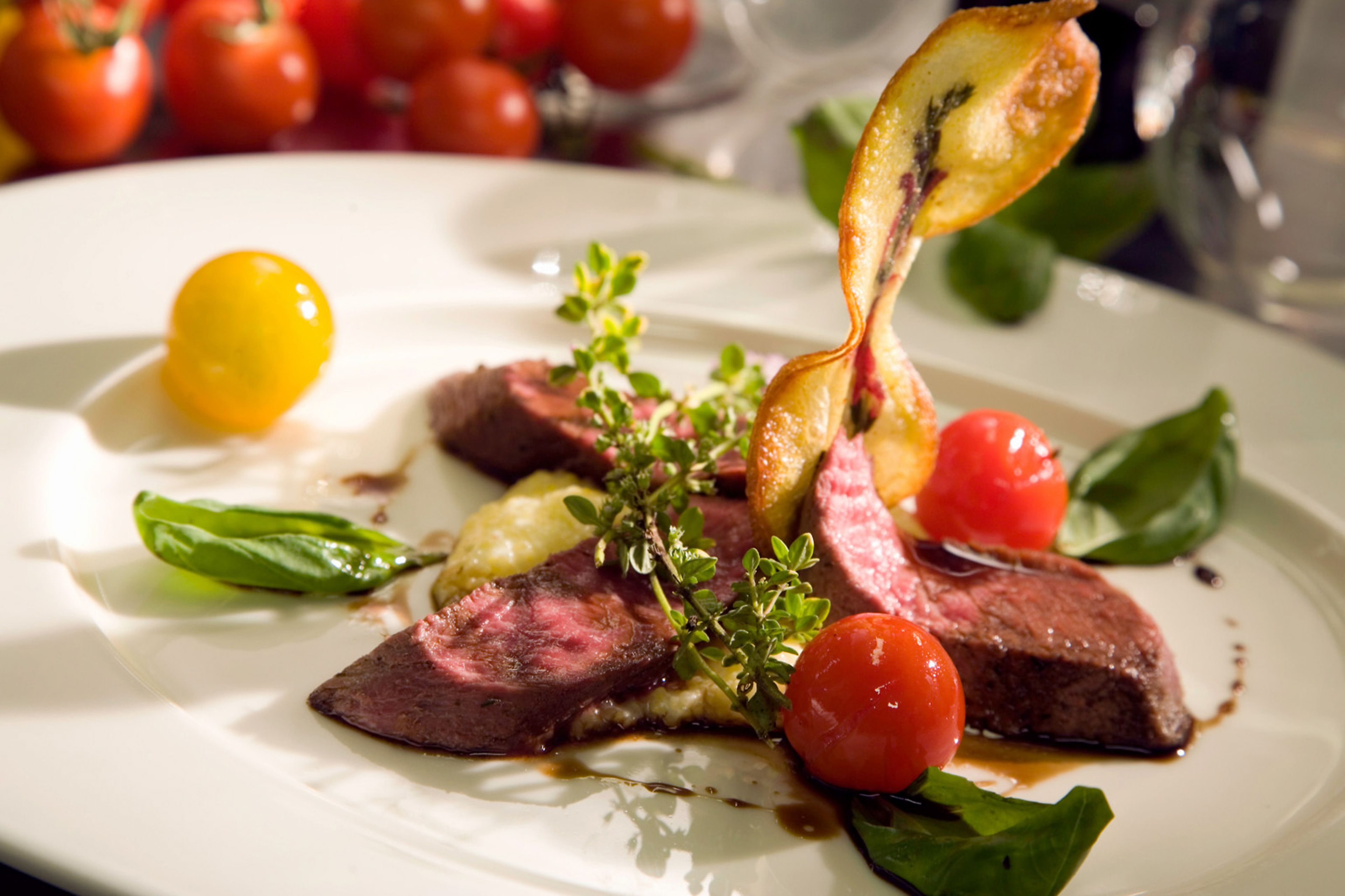 lunch and dinner served