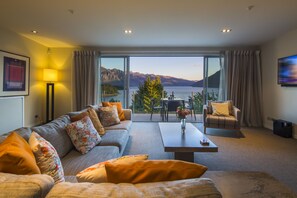 Apartment, 3 Bedrooms, Lake View (Front Row) | Living area - LakeRidge Queenstown by Staysouth (Queenstown)