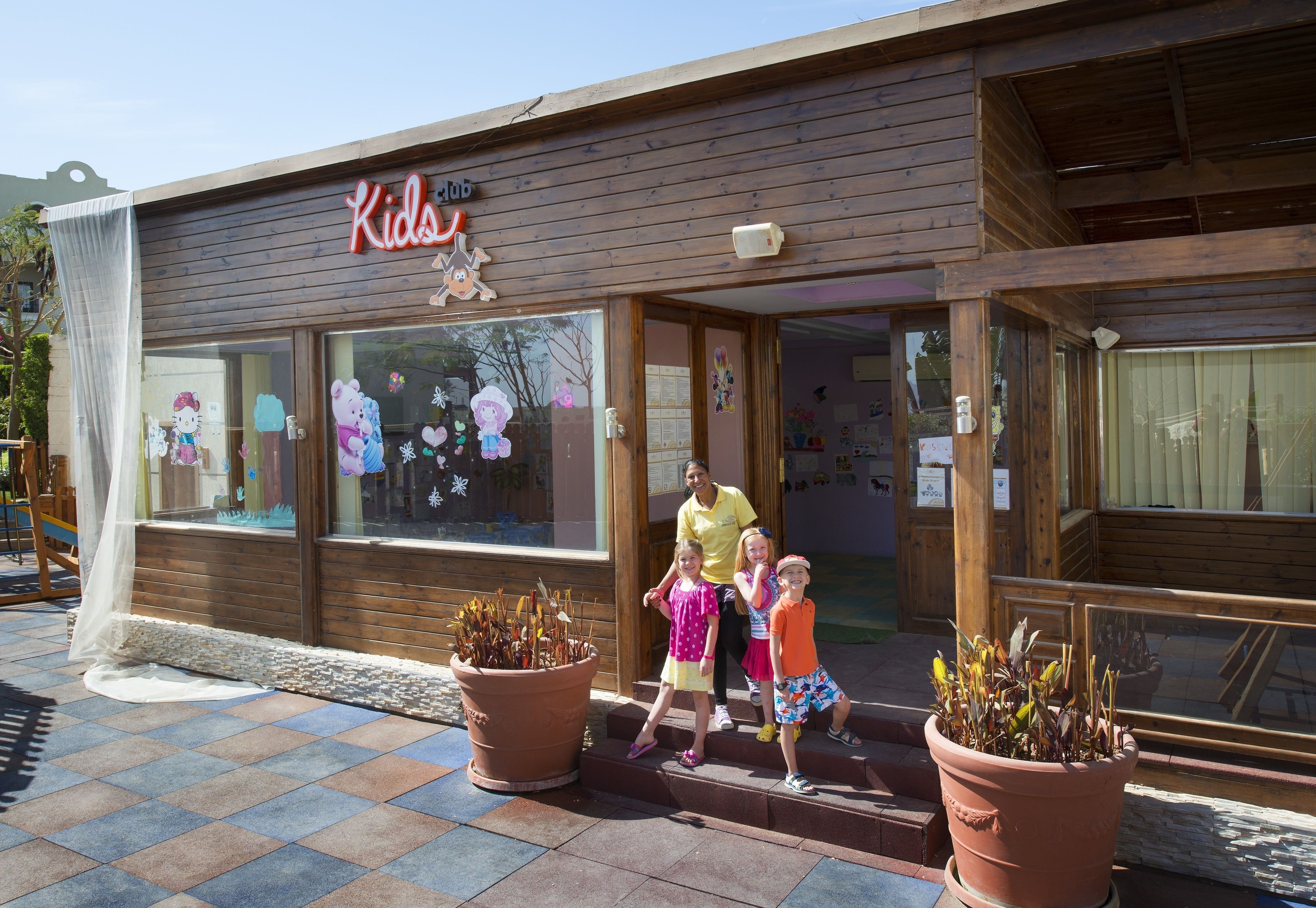 children’s play area – indoor