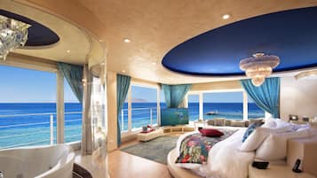 Royal Villa (Posh Club) | View from room