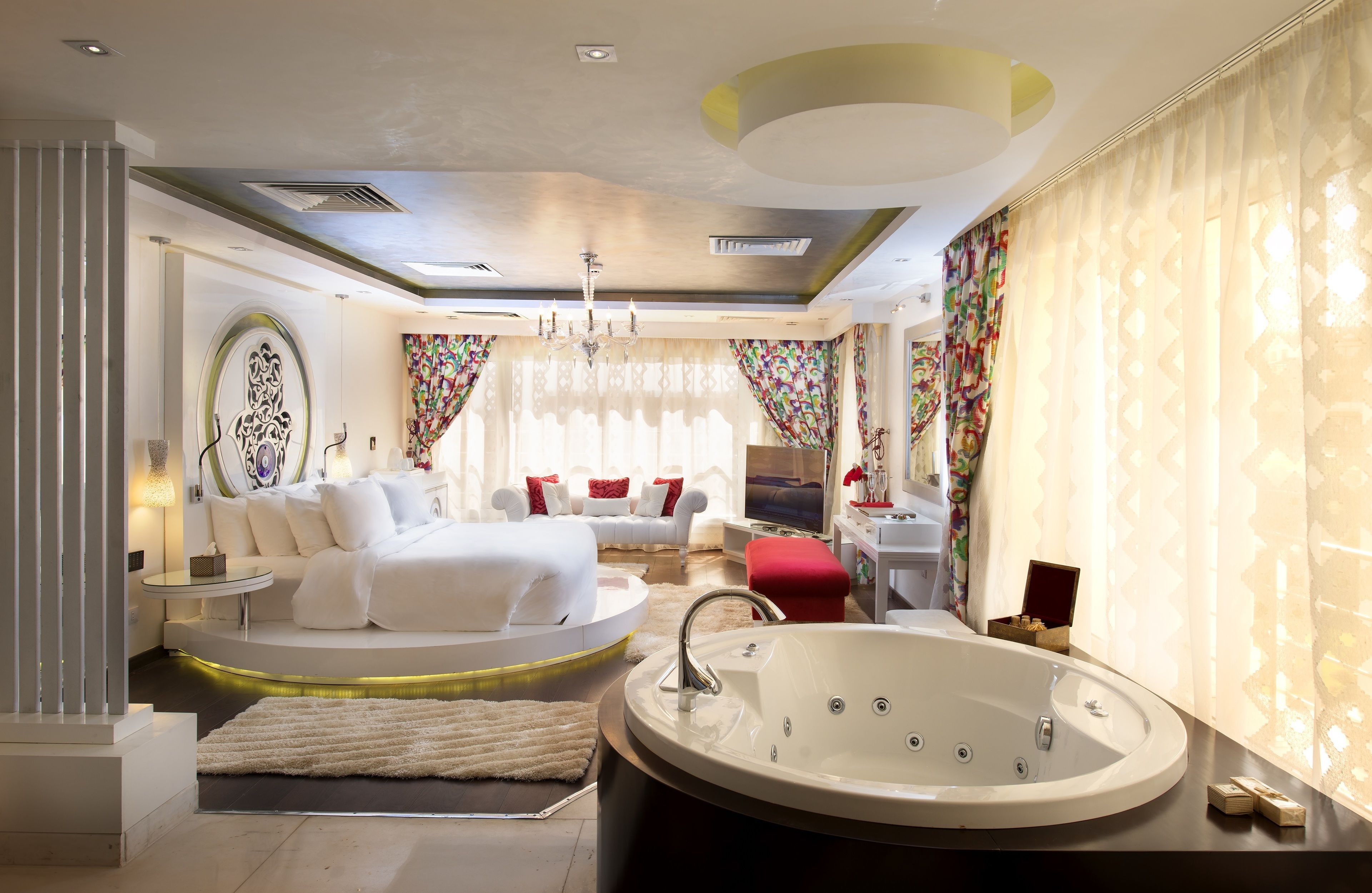 royal villa (poch club) | jetted bathtub