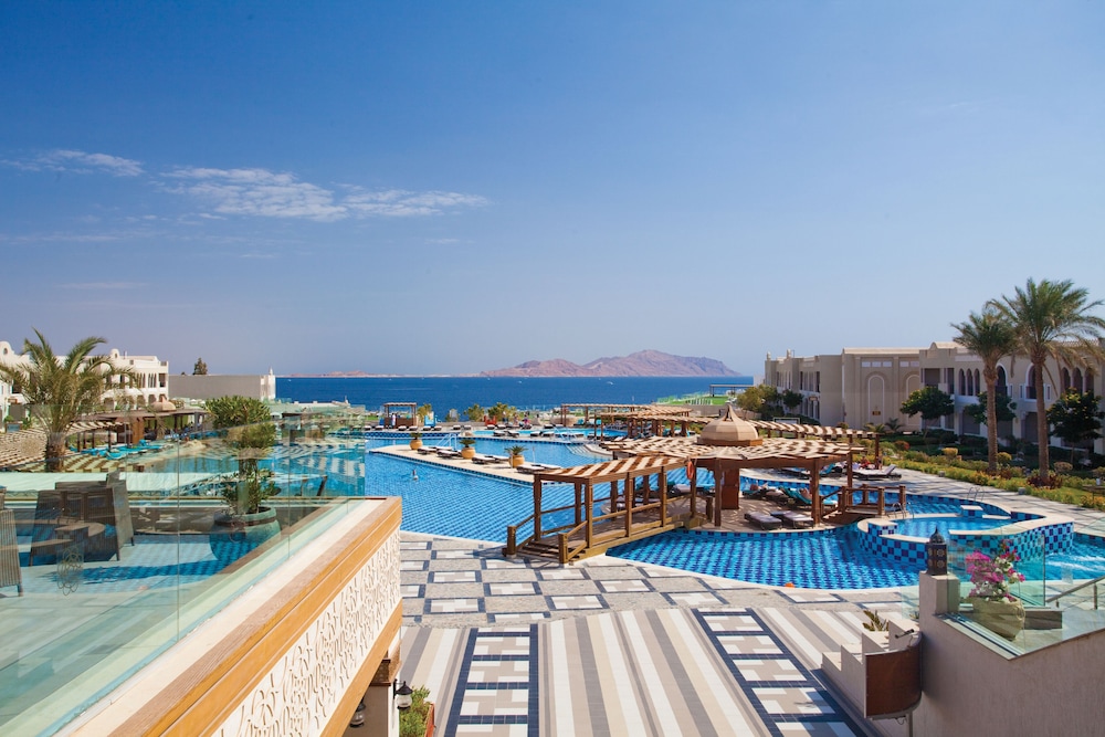 SUNRISE Arabian Beach Resort photo 8