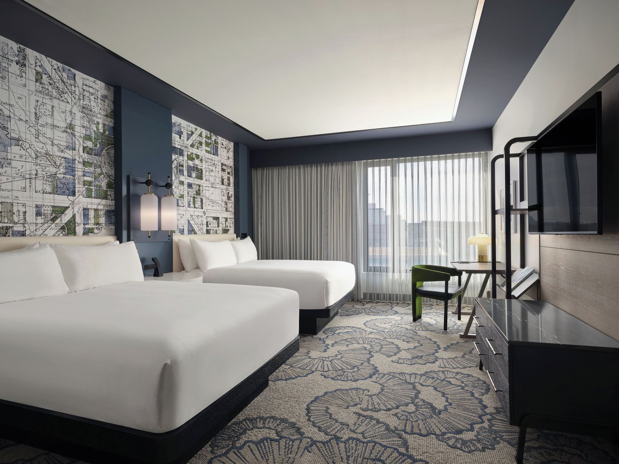 In-room safe, desk, laptop workspace, iron/ironing board