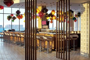 بار مشروبات الكوكتيل