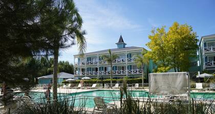 Howard Johnson Hotel & Convention Center Madariaga Carilo