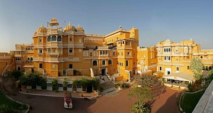 Deogarh Mahal