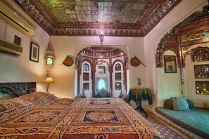 Minibar, in-room safe, desk, rollaway beds