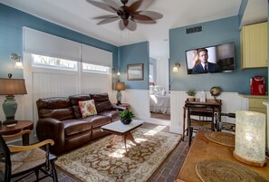 Wisteria Cottage Luxury Suite, 1 King Bed, Private Patio, Garden View | Premium bedding, desk, iron/ironing board, free WiFi