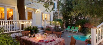 Azalea Inn and Villas