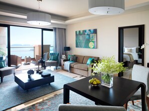 Minibar, coffres-forts dans les chambres, chambres insonorisées