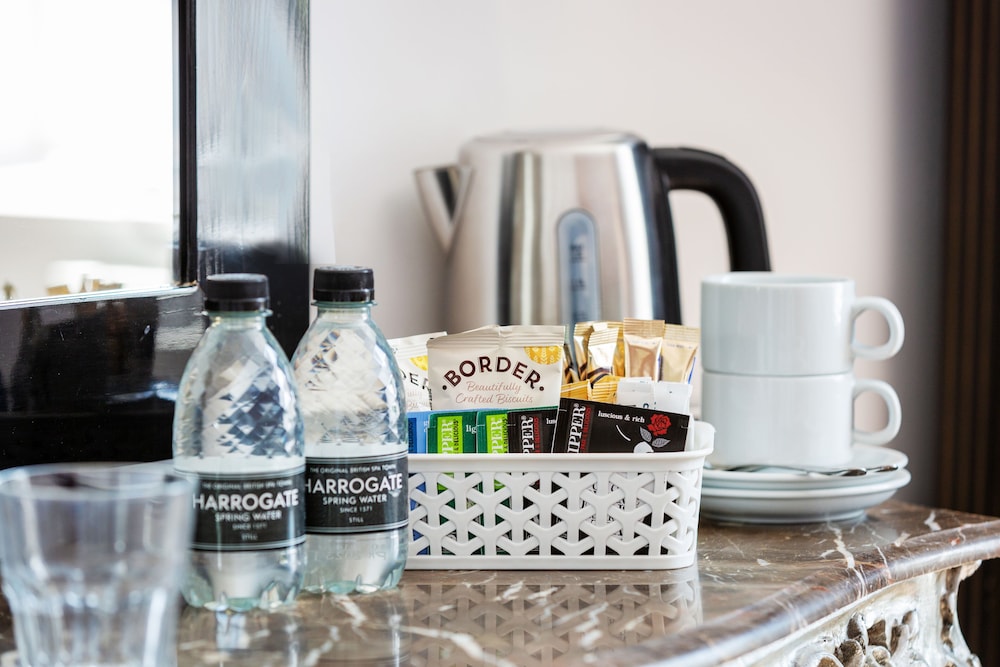 The Craven Heifer, Addingham by null