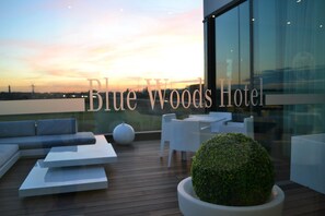 Outdoor dining - Blue Woods Hotel (Deerlijk)