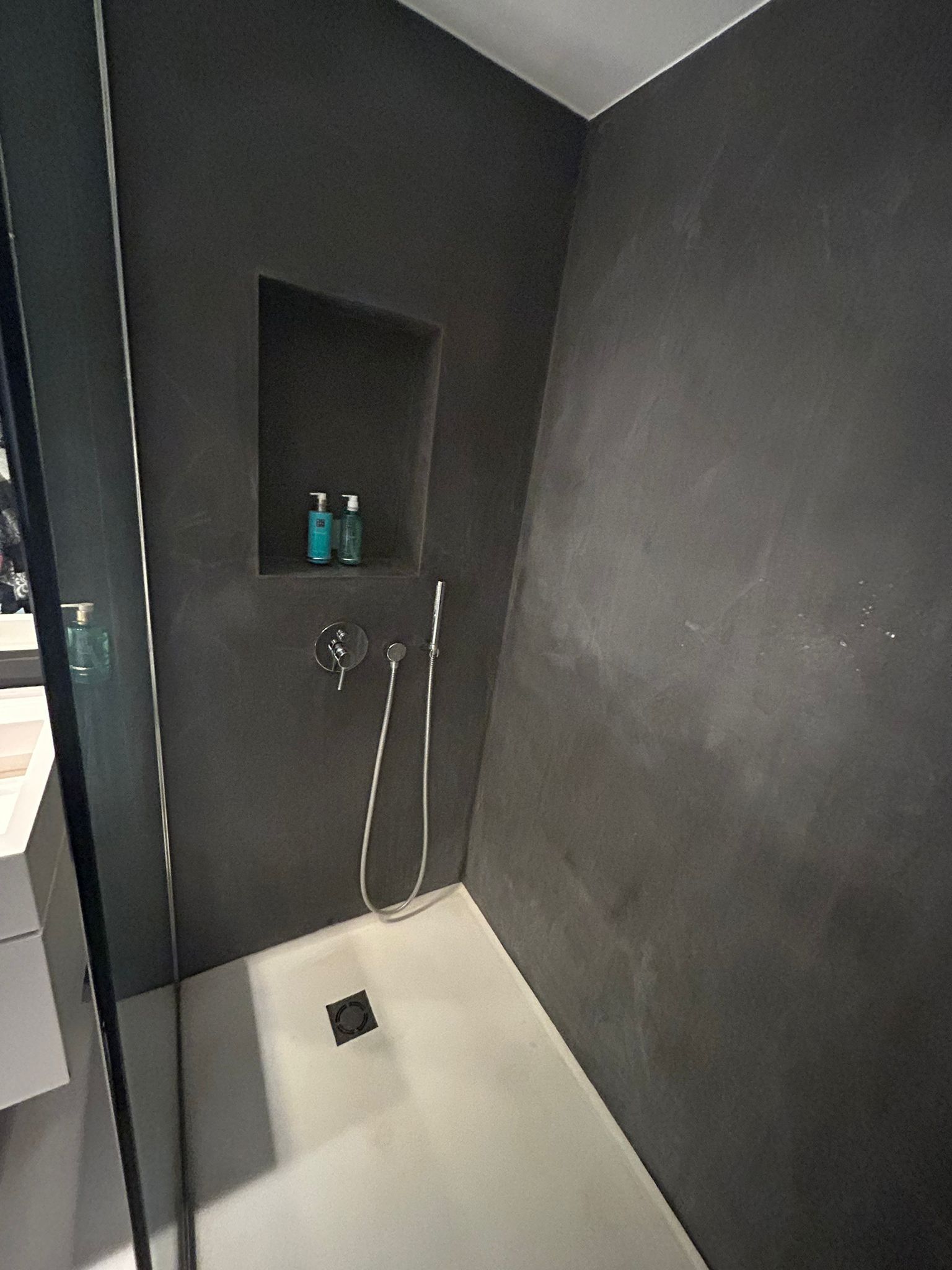 apartment, 1 bedroom (1) | bathroom | rainfall showerhead, designer toiletries, hair dryer, towels