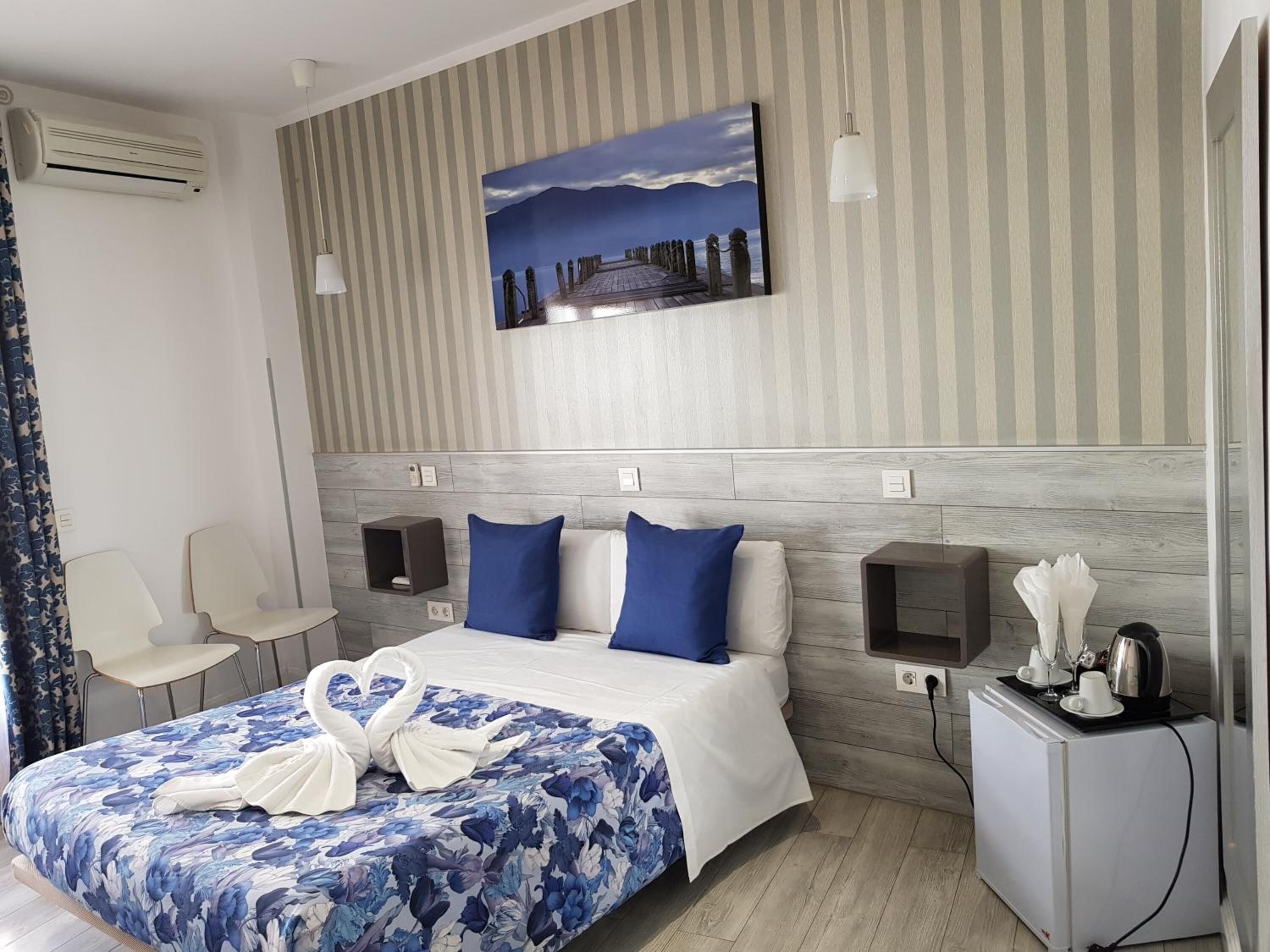 Photo - Hostal Main Street Madrid