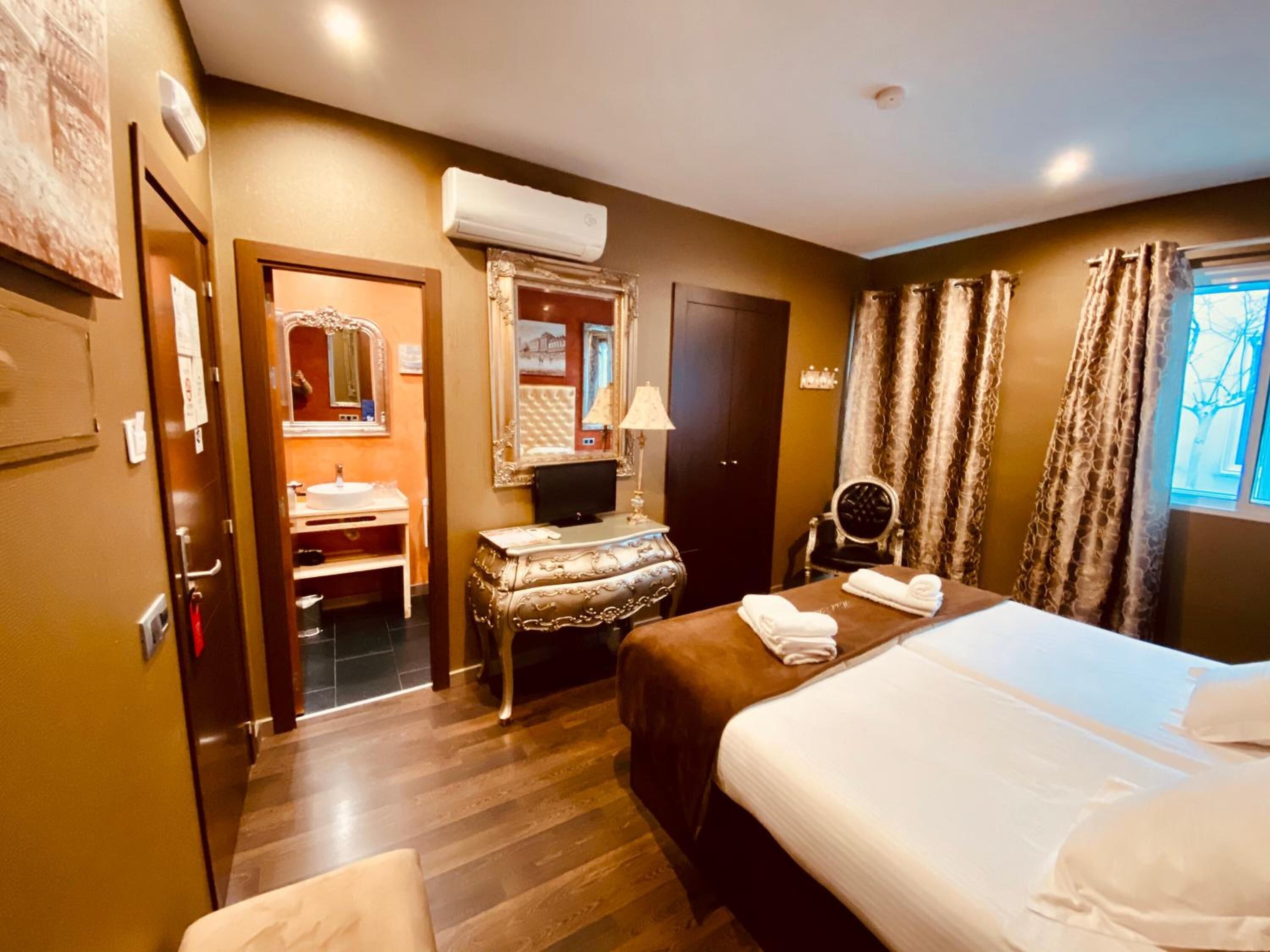 Hotel Palace Sevilla Seville amenities photo 10