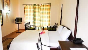 Minibar, in-room safe, individually furnished, desk