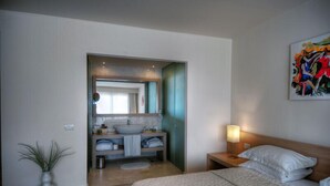 Grand Suit Oda | Minibar, in-room safe, desk, soundproofing - LVZZ Hotel - Boutique Class (Bodrum)