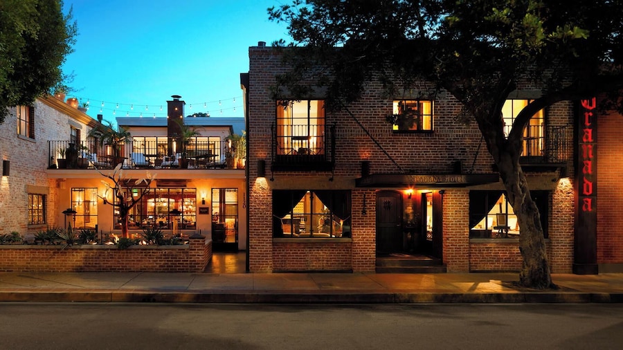 Granada Hotel & Bistro