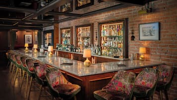 Bar (en la propiedad)