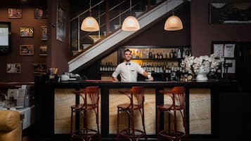Bar (en la propiedad)