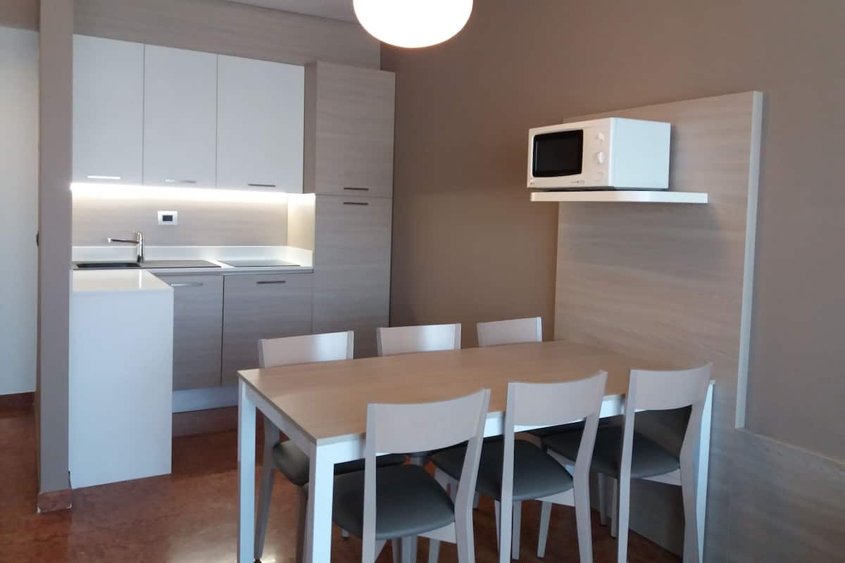 Departamento, 2 habitaciones (con 2 camere da letto) | Cocina privada | Refrigerador, microondas, parrilla de estufa y periquera