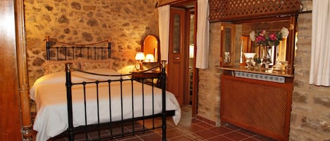 Superior Villa, Sea View (Persephone)