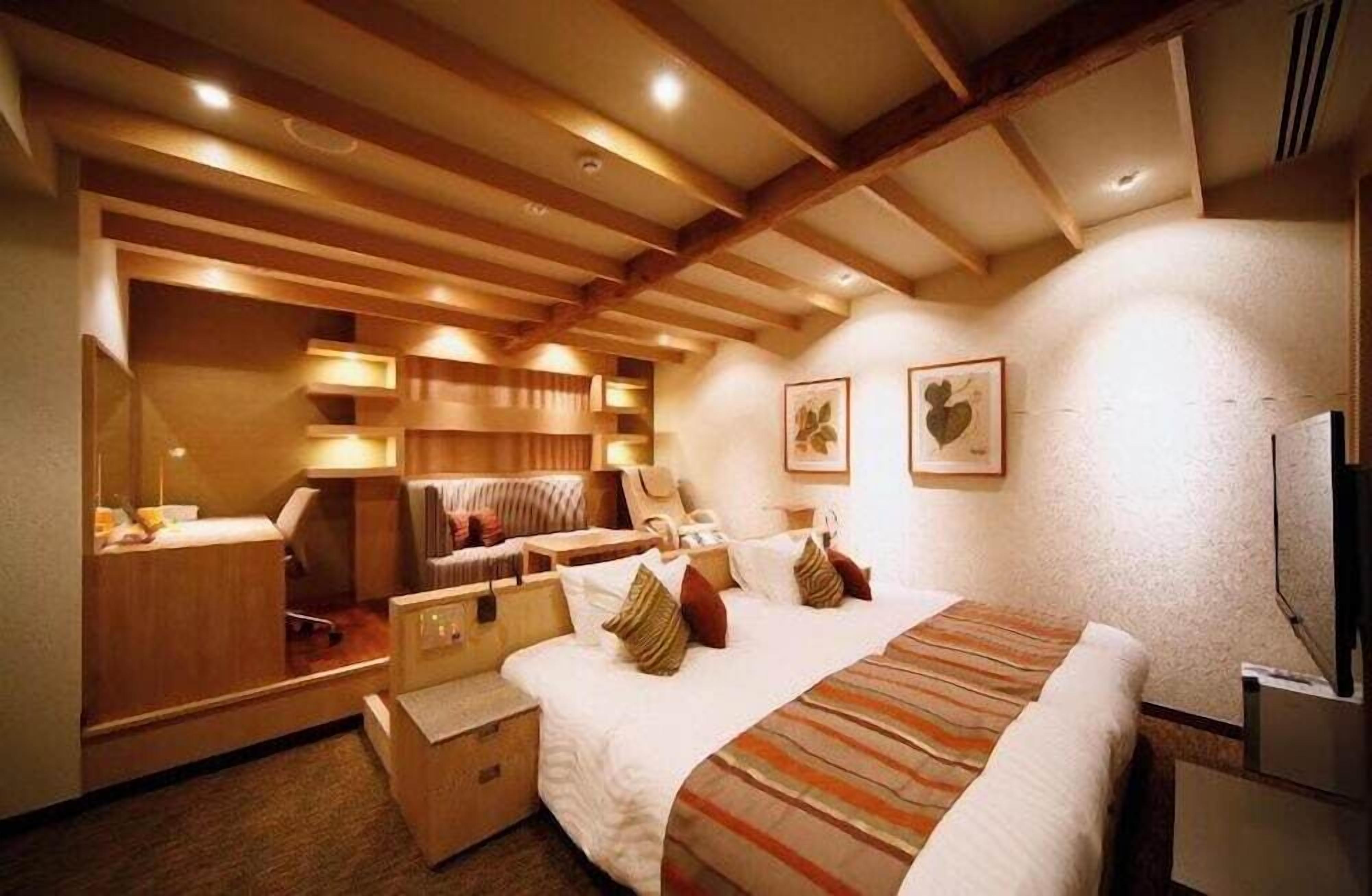 Premium bedding, down duvets, in-room safe, individually decorated