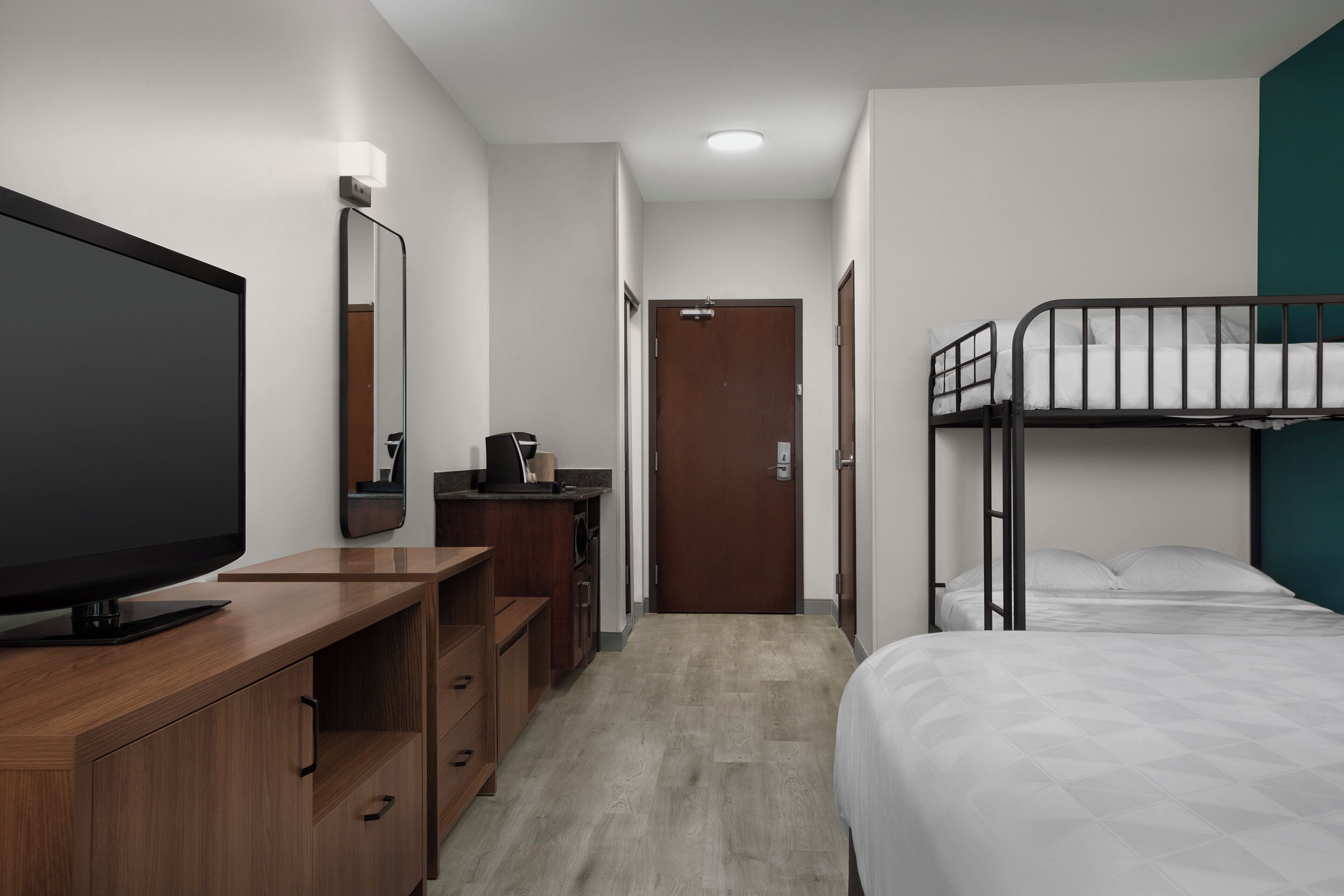Standard Room, Multiple Beds | In-room safe, desk, laptop workspace, blackout drapes