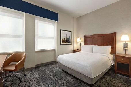 Hampton Inn Manhattan Downtown Financial District - Image 8