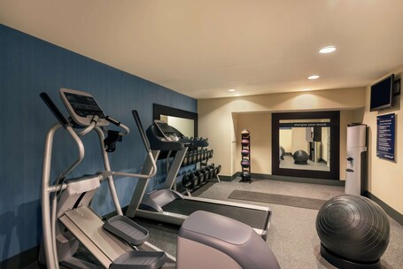 Hampton Inn Manhattan Downtown Financial District - Image 6