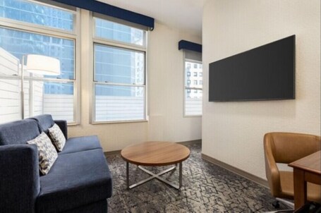 Hampton Inn Manhattan Downtown Financial District - Image 19