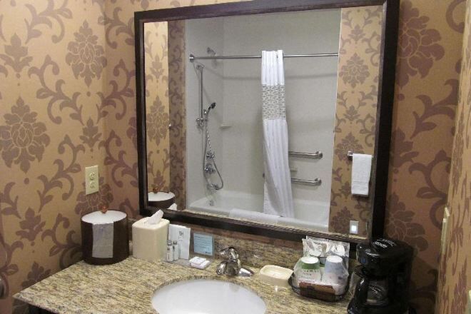 Bathroom | Free toiletries, hair dryer, towels
