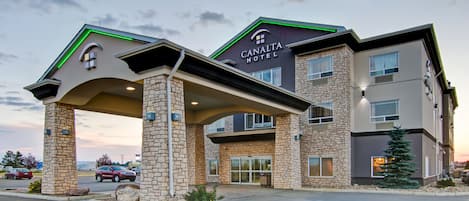 Fachada de la propiedad