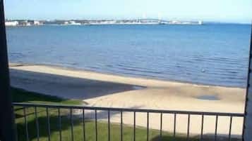 Pemandangan dari properti