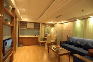 コンドミニアム 2 ベッドルーム | 専用簡易キッチン | 冷蔵庫、コーヒー / ティーメーカー