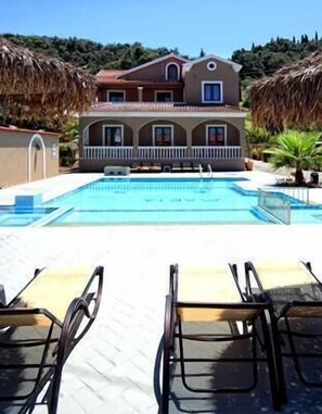 Sun deck - Maria Apartments (Corfu)