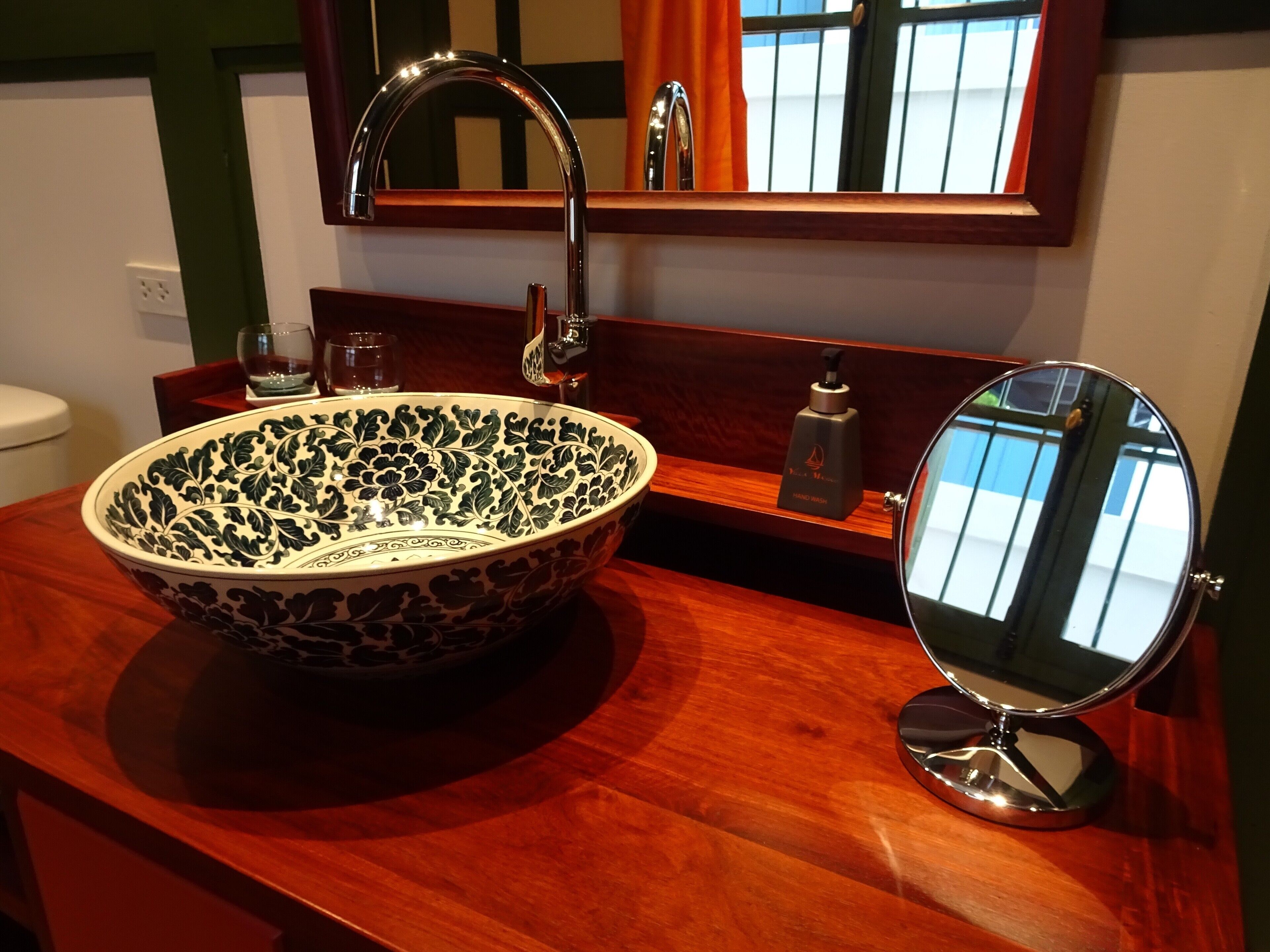 traditional house, 3 bedrooms | bathroom | free toiletries, hair dryer, bathrobes, slippers