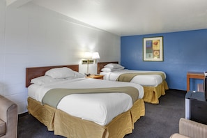 Basic Room, 2 Queen Beds, Smoking | Pillow-top beds, desk, iron/ironing board, free WiFi - Budget Inn Boise (Boise)