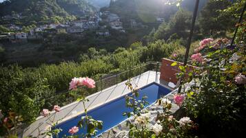 Outdoor pool, open 7 AM to 7 PM, sun loungers