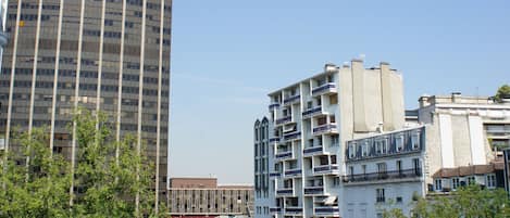 Einzelzimmer | Hochwertige Bettwaren, Zimmersafe, schallisolierte Zimmer