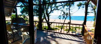 Casa Barry Beach Lodge