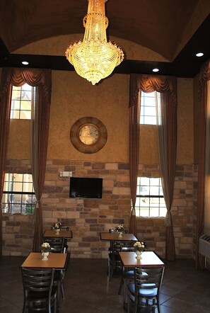 Desayuno continental incluido todos los días 