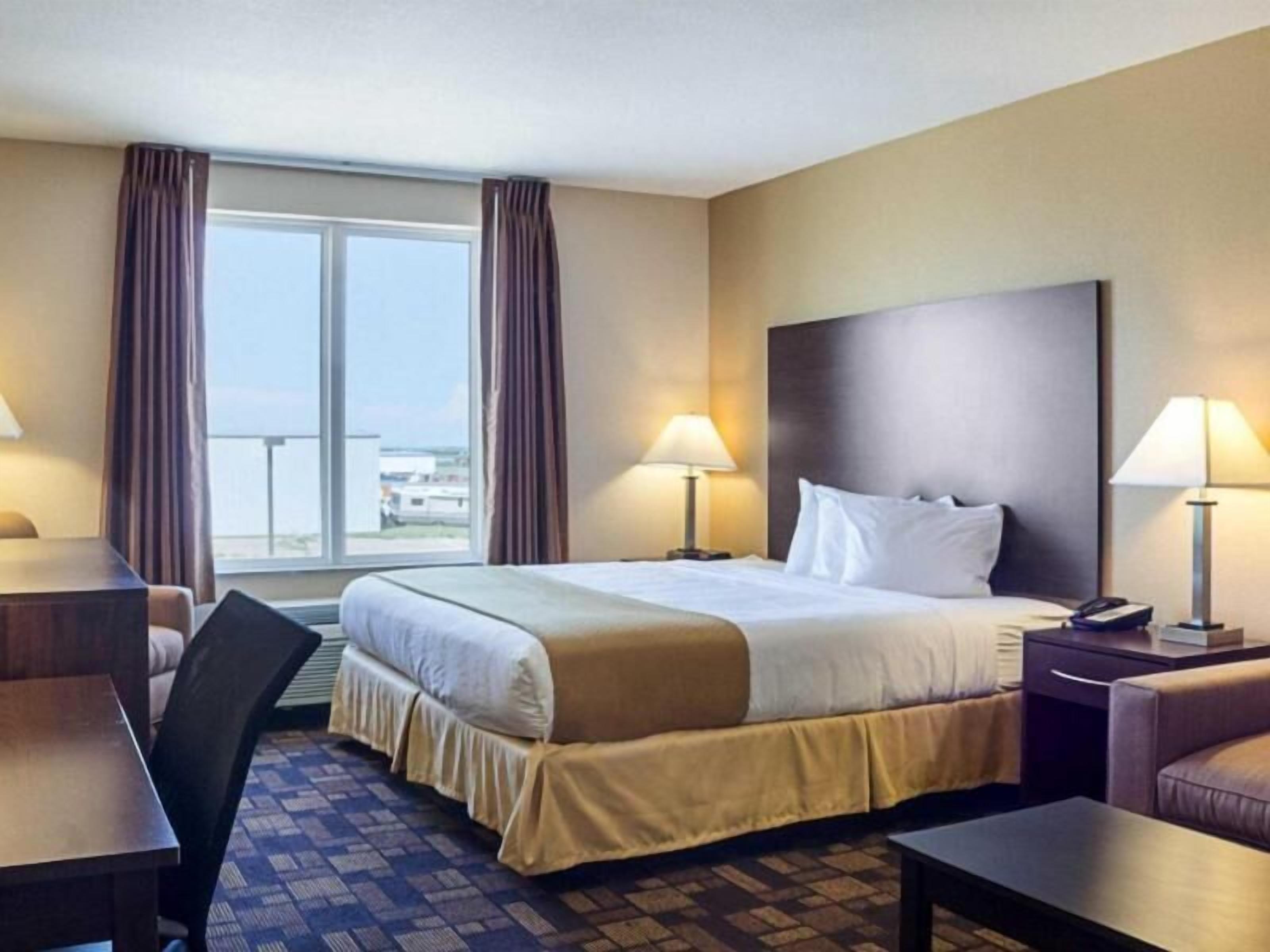 In-room safe, desk, laptop workspace, blackout drapes