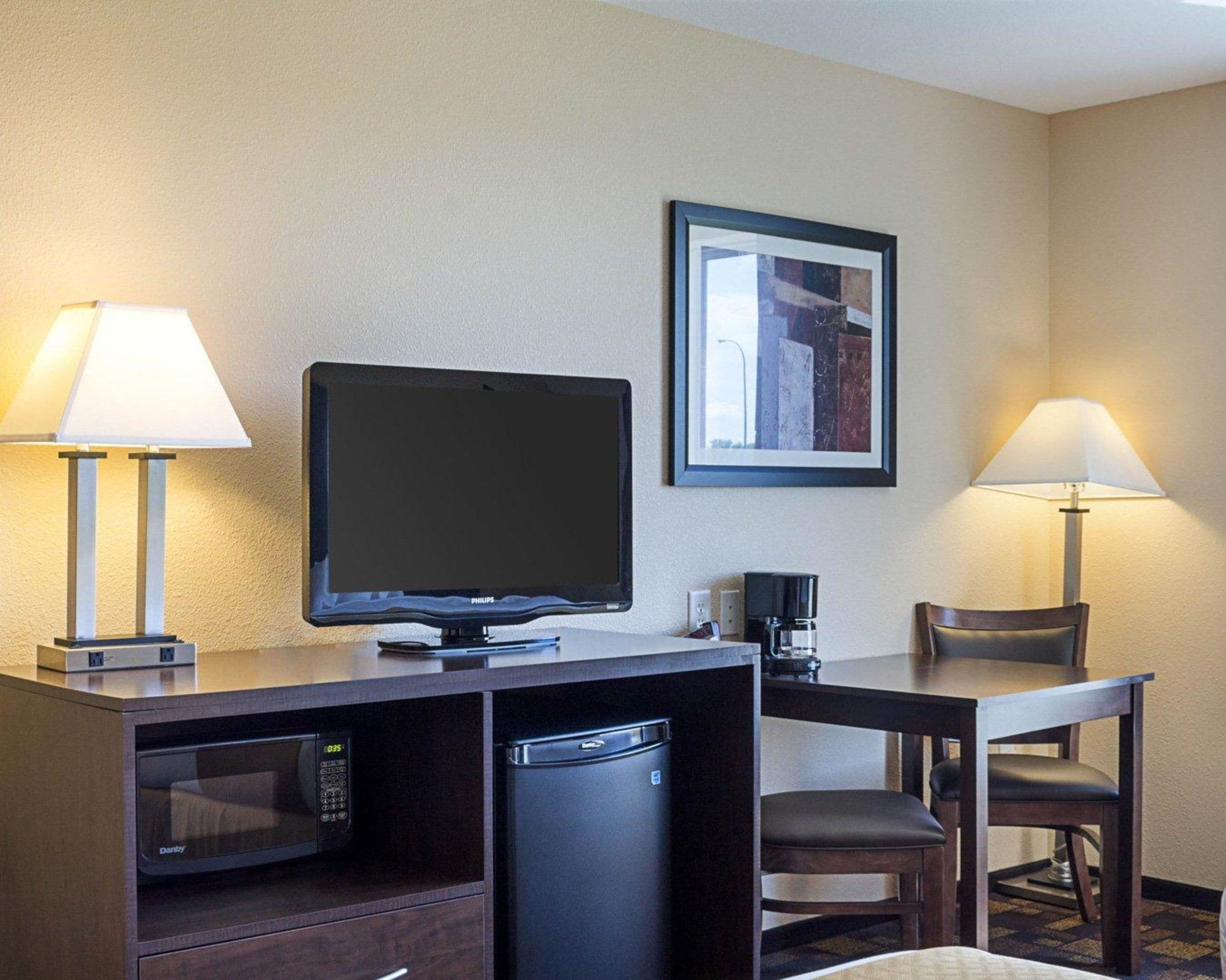 In-room safe, desk, laptop workspace, blackout curtains