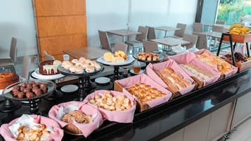 Komplett frokost hver dag (mot et tillegg)