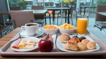 Komplett frokost hver dag (mot et tillegg)