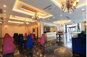 Lobby - Vienna Hotel Shanghai Guangyue Road (Shanghai)