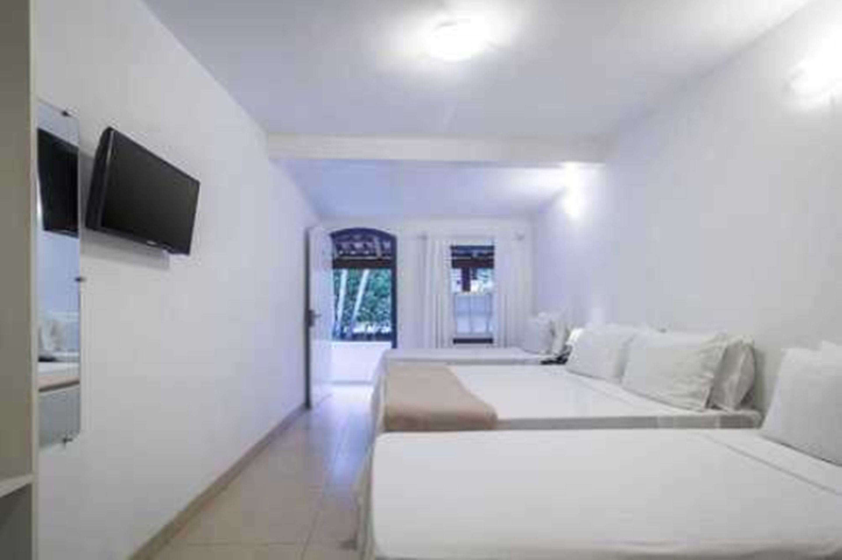 superior room | minibar, desk, free wifi, bed sheets